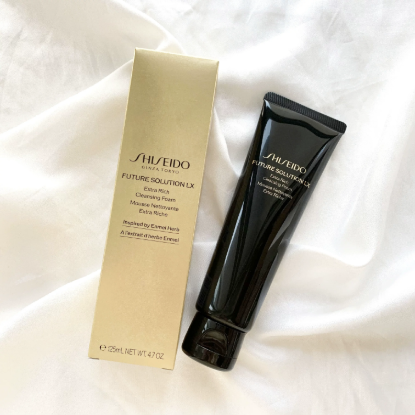 Picture of Shiseido Future Solution LX Facial Cleanser — 125 ml